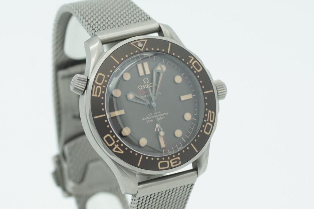Omega Seamaster Diver 300 M NTTD 210.90.42.20.01.001 Titan Full Set 05 ...