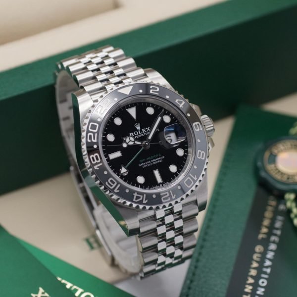 1927D. Rolex GMT Master II 126710GRNR Full Set 08-2024 NEU (2)