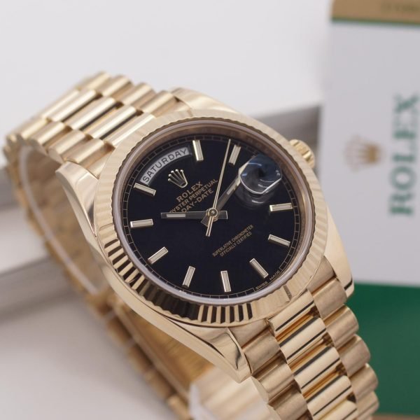 2540D-4 Rolex Day Date 40 228238 2018 Full Set LC EU (1)