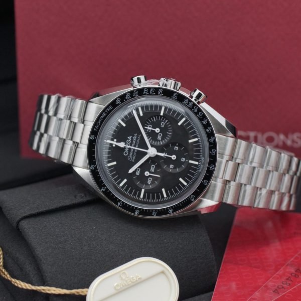 2906D-1 OMEGA Speedmaster Professional Moonwatch 310.30.42.50.01.001 (1)