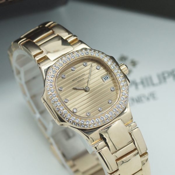 3861D Patek Philippe Lady Nautilus 4700 54 1991 (1)