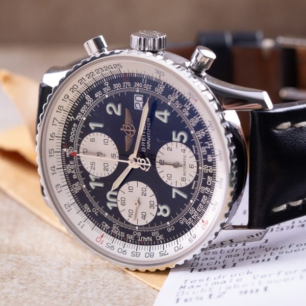 Breitling Navitimer A13322