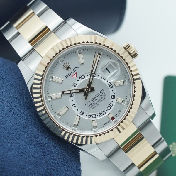 K. Rolex Sky-Dweller 336933 Papiere (1)