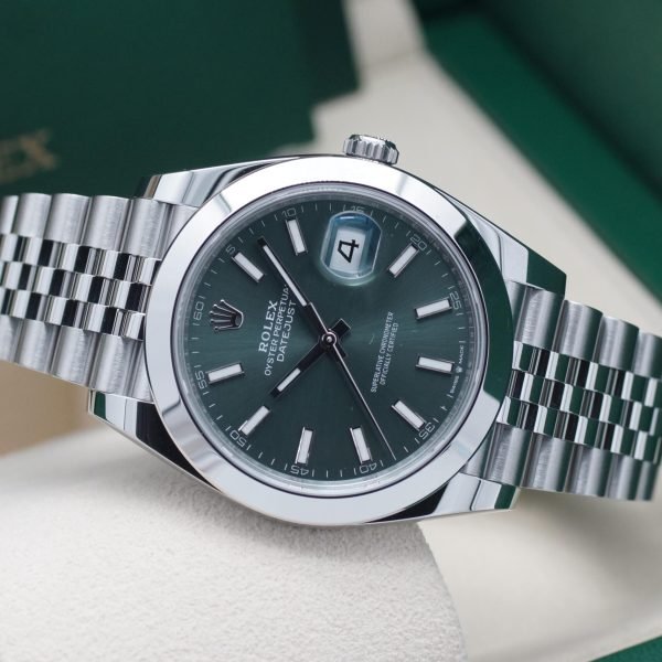 Rolex Datejust 41 126300 2025 Full Set 2026 Jubilee Neu Grün[3415D-3] (1)
